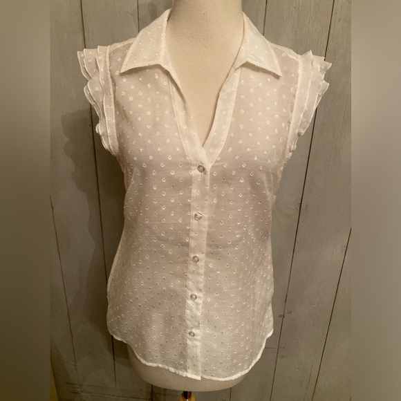 Lilly Pulitzer White Sheer Flocked Polka Dot Blouse Button Down‎ Ruffles Size 4 - Picture 1 of 9